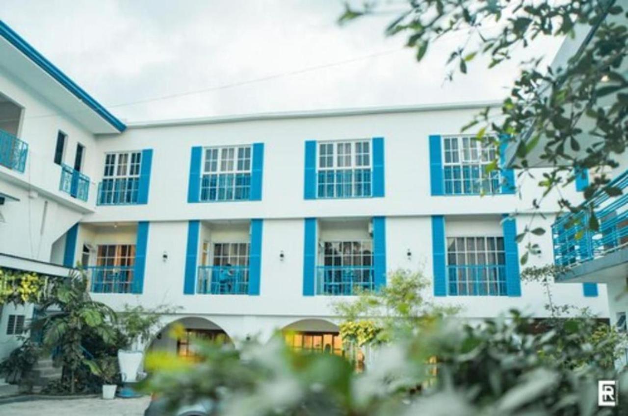 Bernese Resort Hotel Powered By Cocotel Ligao Kültér fotó