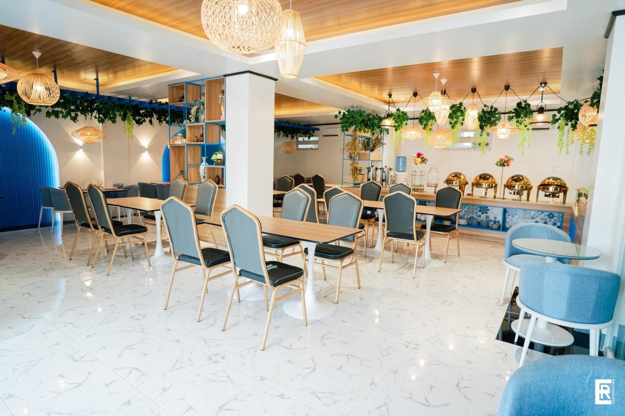 Bernese Resort Hotel Powered By Cocotel Ligao Kültér fotó