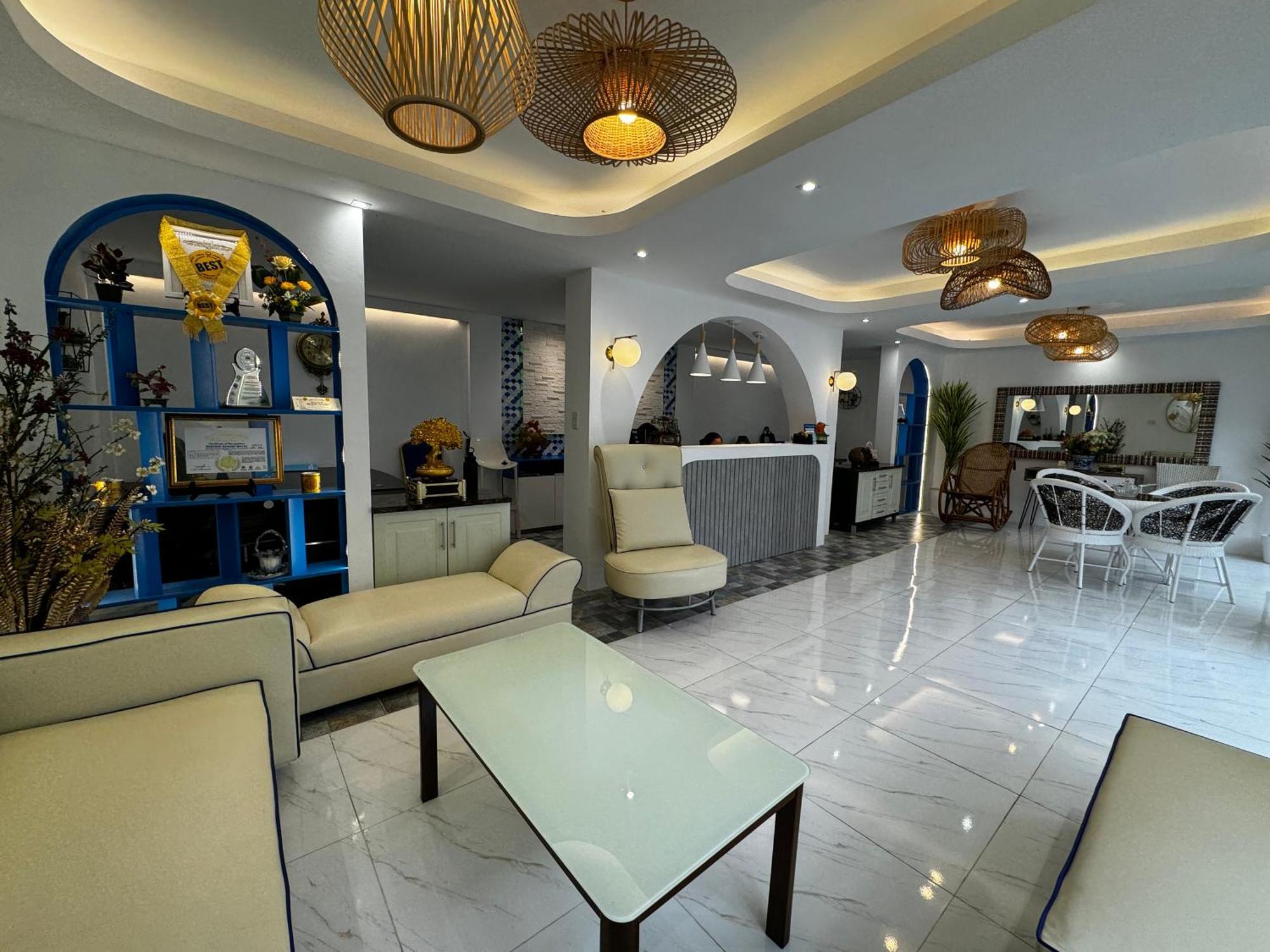 Bernese Resort Hotel Powered By Cocotel Ligao Kültér fotó